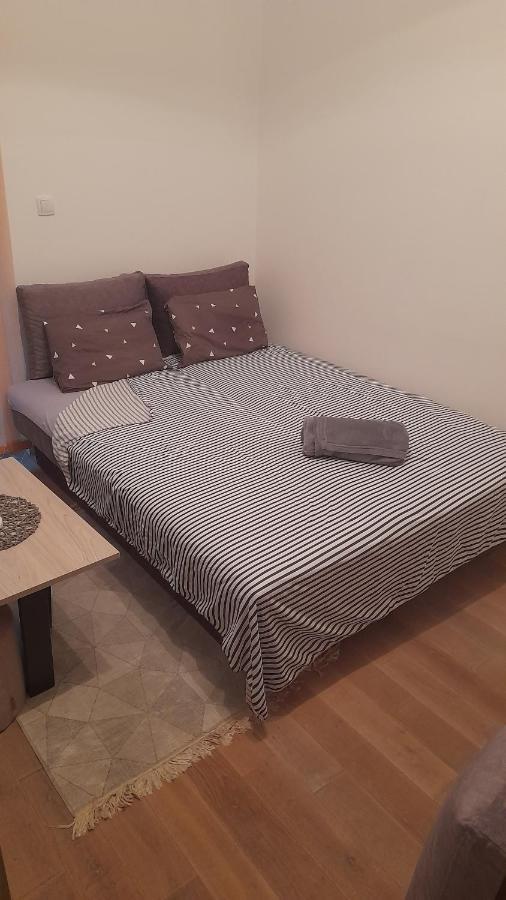 Apartman Tia Vrnjačka Banja Extérieur photo